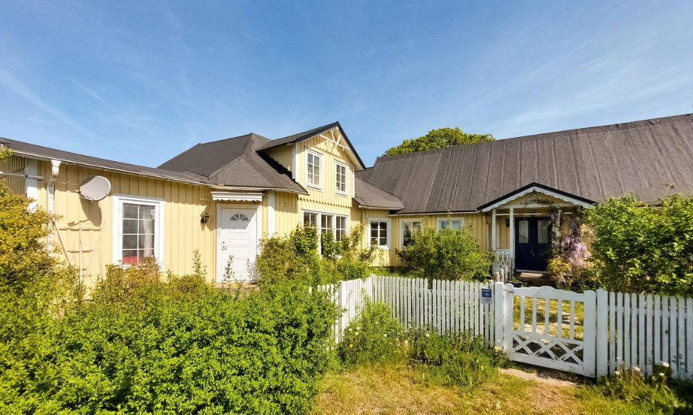 Omheind huis in Zweden Jonstorp