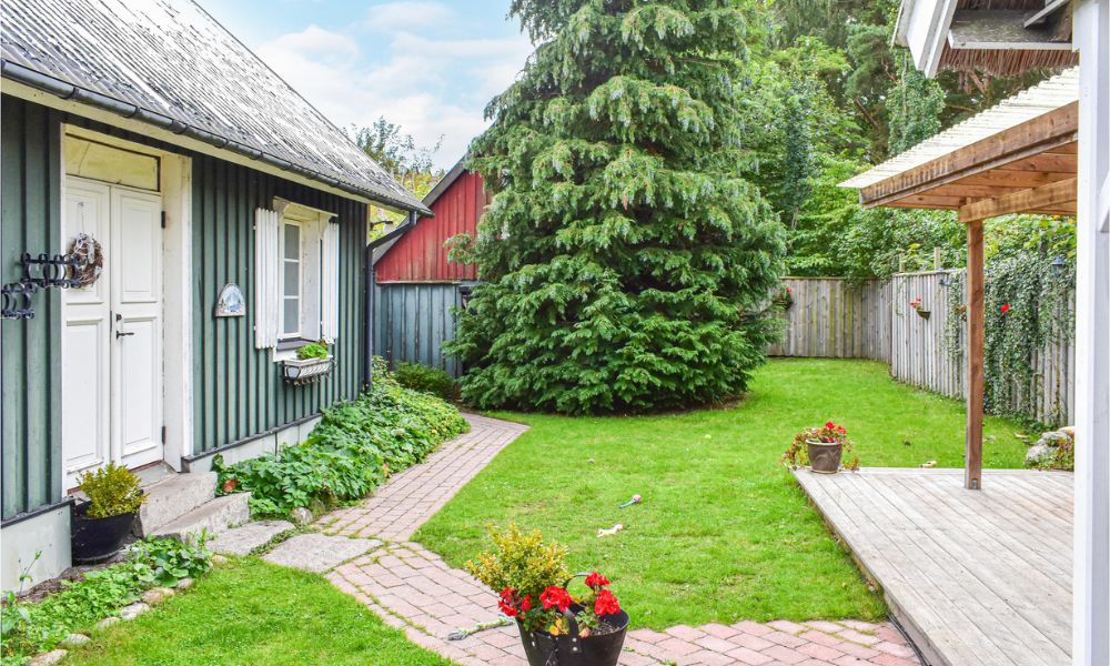 Omheind huis in Zweden Kristianstad