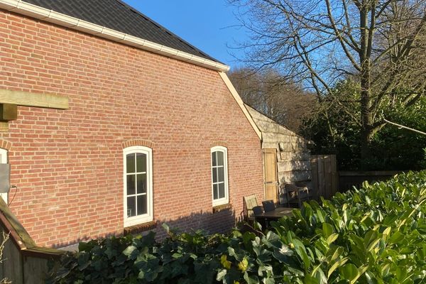 Vakantiehuis met omheinde tuin in Zuidlaarderveen (Nederland) 4 honden zijn welkom